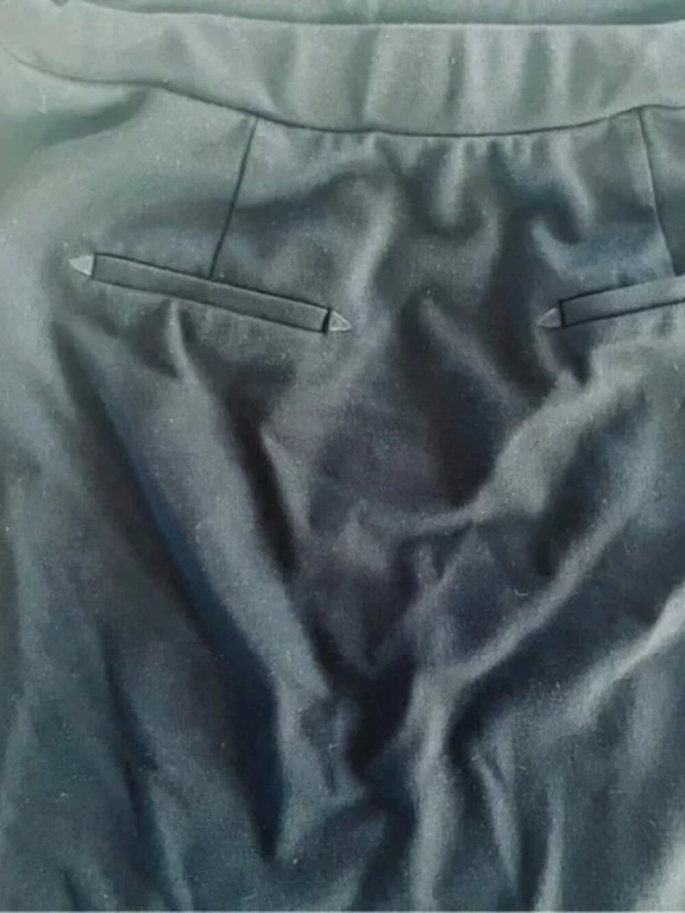 Scotch & Soda Minimalist Mini Skirt With Pockets - Picture 9 of 11